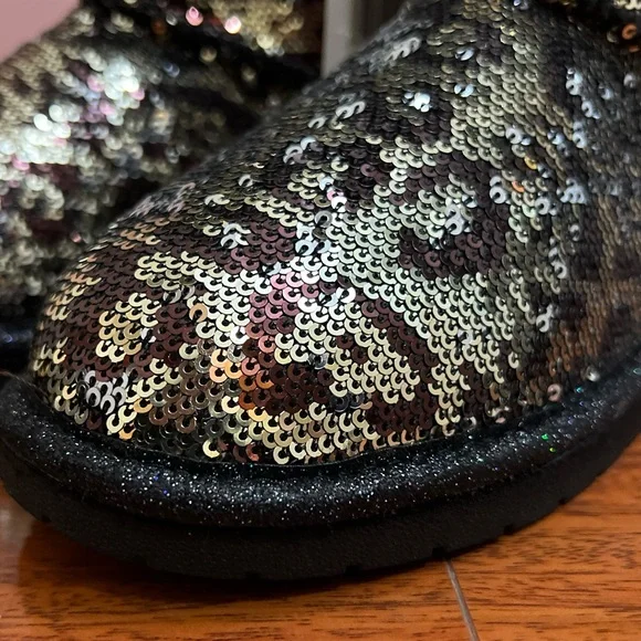 New with tags JUICY COUTURE LEOPARD SHINE BOOTS SIZE 6 - Picture 3 of 12